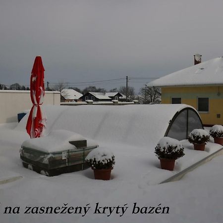 Bungalovy Classic Podhajska Bagian luar foto